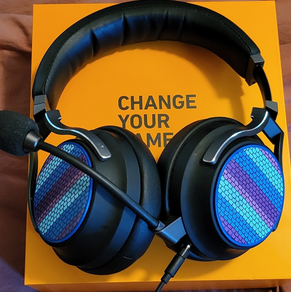 Fortnite Scuf Headset and Controller